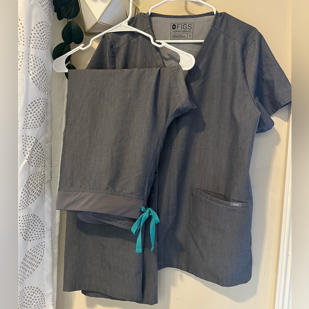 figs scrubs set gray chambray xl tall